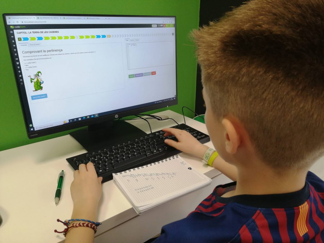 Extraescolars 2022-2023: programació i robòtica com a aposta de futur